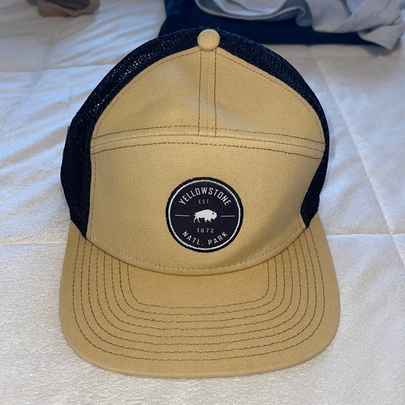 Yellowstone National Park Hat - Picture 1 of 7